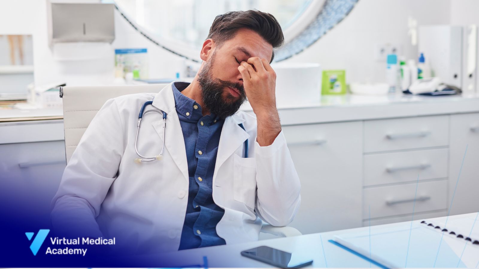 الإرهاق المهني بين الممارسين الصحيين: طرق فعالة للتعامل معه